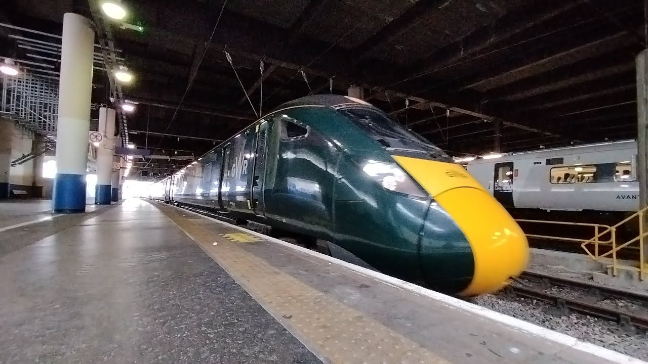gwr-802114-on-test-arriving-at-london-euston-youtube