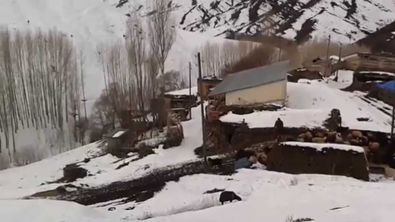 ERZİNCAN TERCAN ZİLFOKOMU DERVİŞBALİ TÜRBESİ PENEKLİ GENÇLER