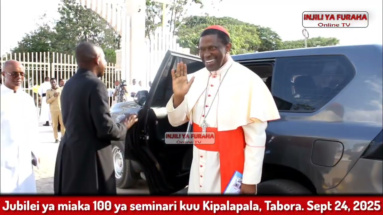 TAZAMA: Msafara wa Maaskofu Katoliki kuelekea jubilei ya miaka 100 seminari kuu Kipalapala, Tabora.