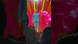 ‘Lie To Me’ and ‘Love Calls’ Live Kem 2023