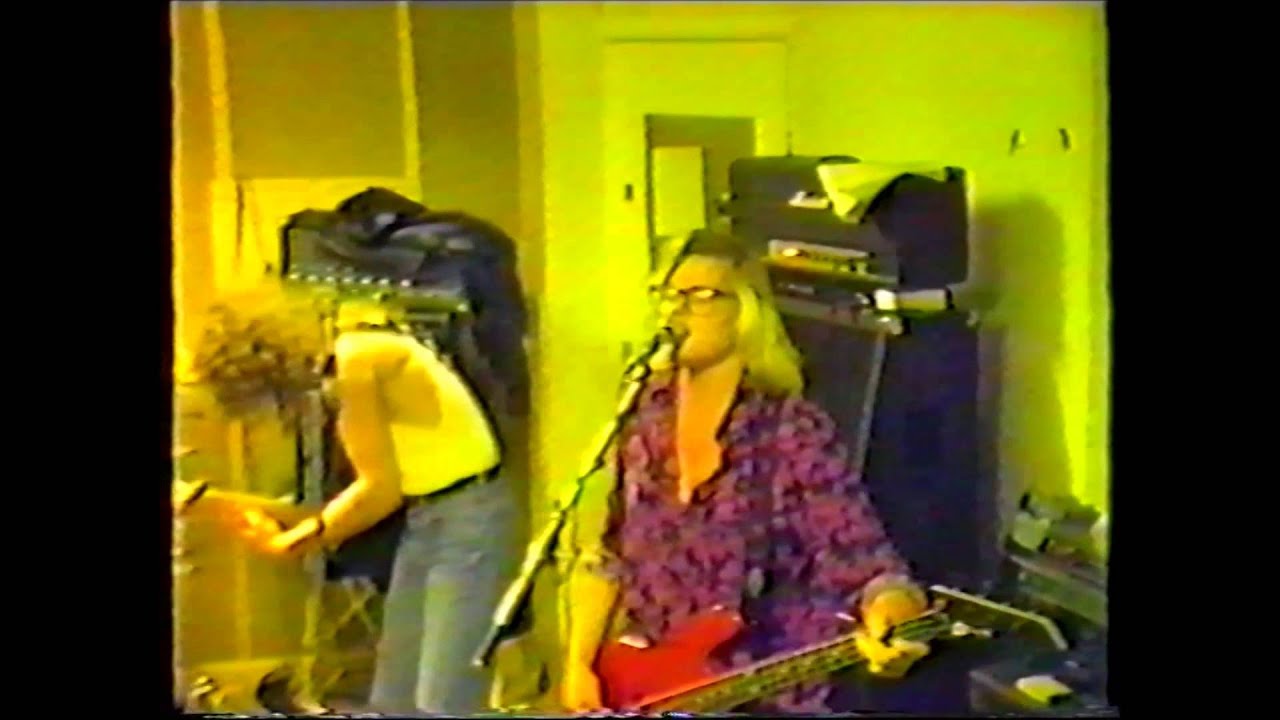 Obejrzyj WANG DANG Dirty Deeds Done Dirt Cheap - Live in rehearsal 1989 w YouTube Obejrzyj WANG DANG Dirty Deeds Done Dirt Cheap - Live in rehearsal 1989 w YouTube