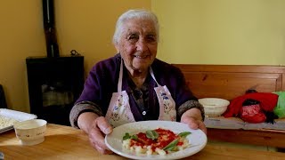Meet the one of the Oldest Pasta-Making Grannies in the World! | Pasta Grannies
