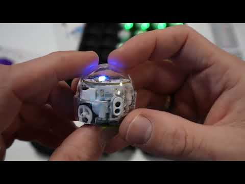 The Best Robot Toys for Kids: Ozobot Bit vs. Evo