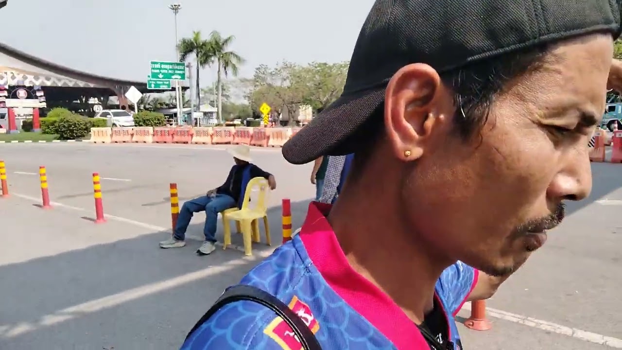 สวัสดี FC 2 ฝั่ง🇹🇭🇱🇦 มาดู หน้าด่านไทยคนลาว ข้ามมาทำงานหลายไหมไปชม