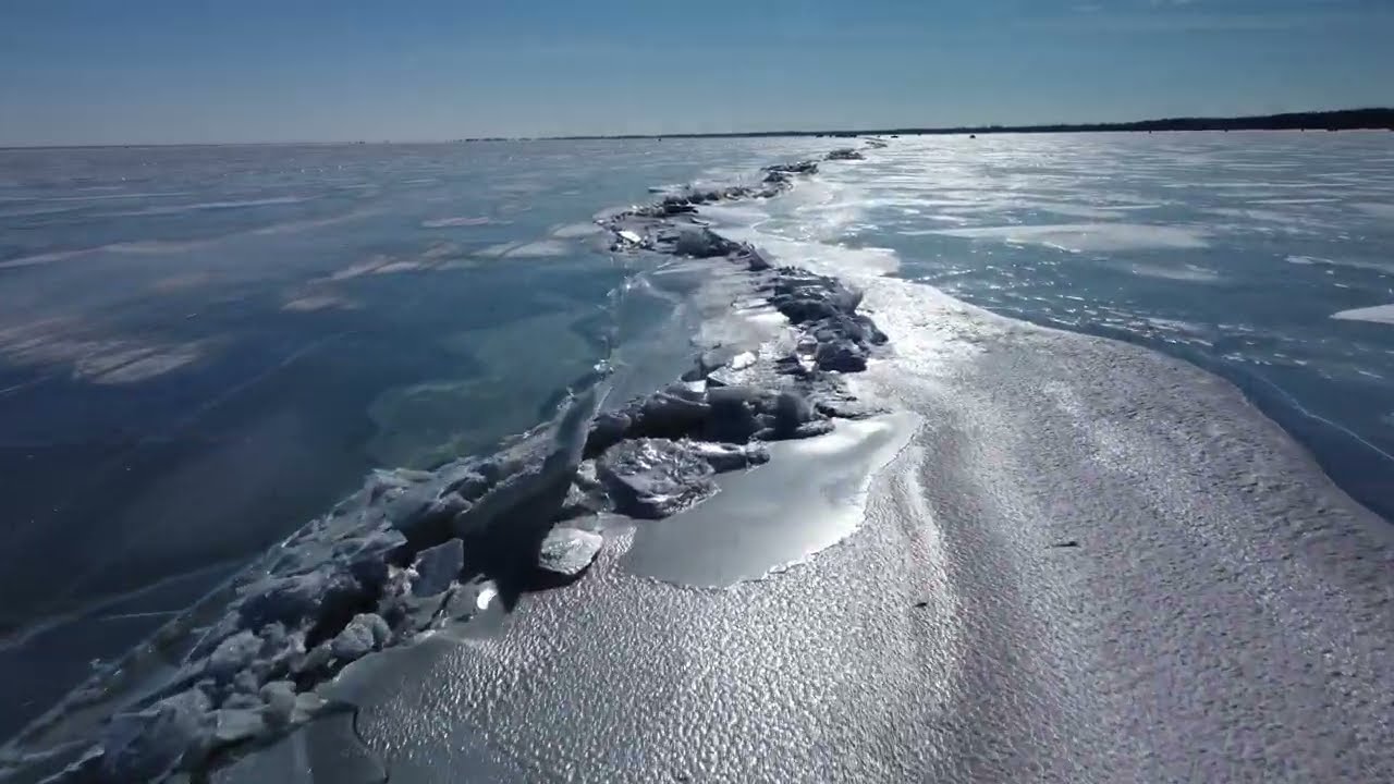 Flight over Green Bay, Sunset Beach Park and Geano Beach