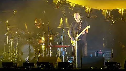 David Gilmour - Us and Them ~ Firenze 2015 [Archive]