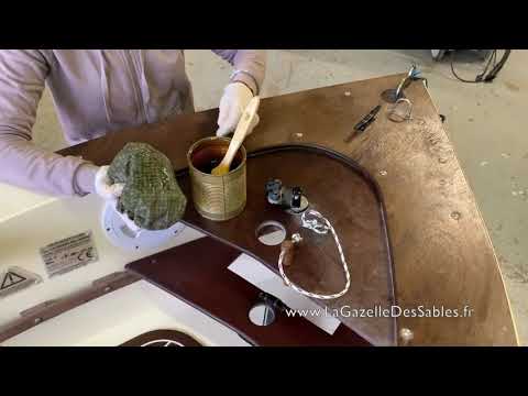 ⁣#TutosGazelle Entretenir son bateau : les boiseries