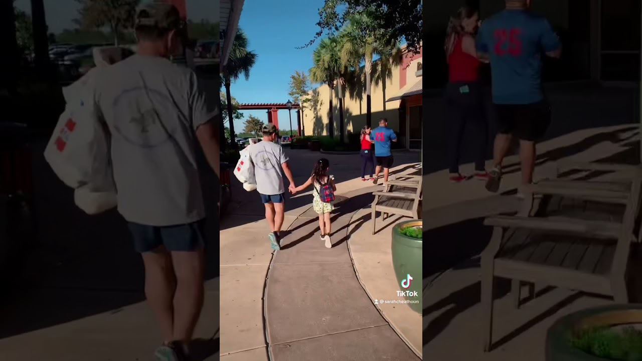 Shopping at tanger outlet!