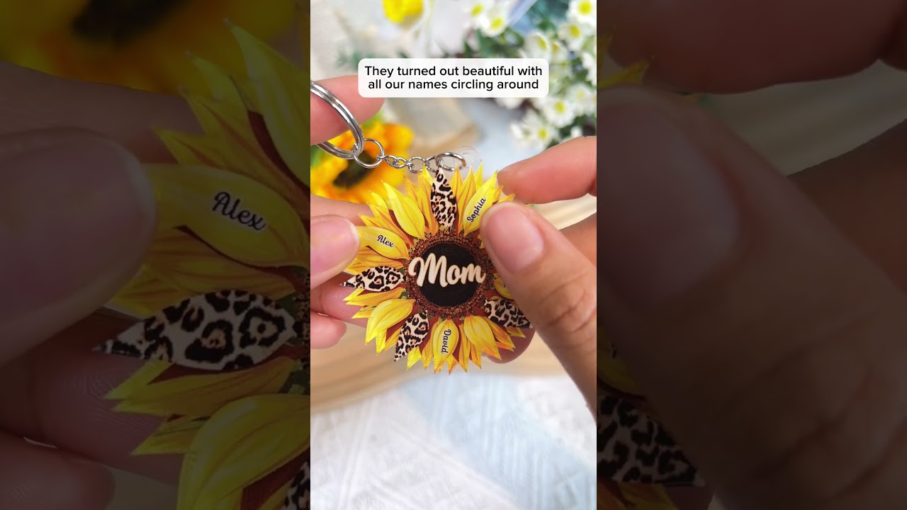 Nana Sunflower | Personalized Acrylic Keychain