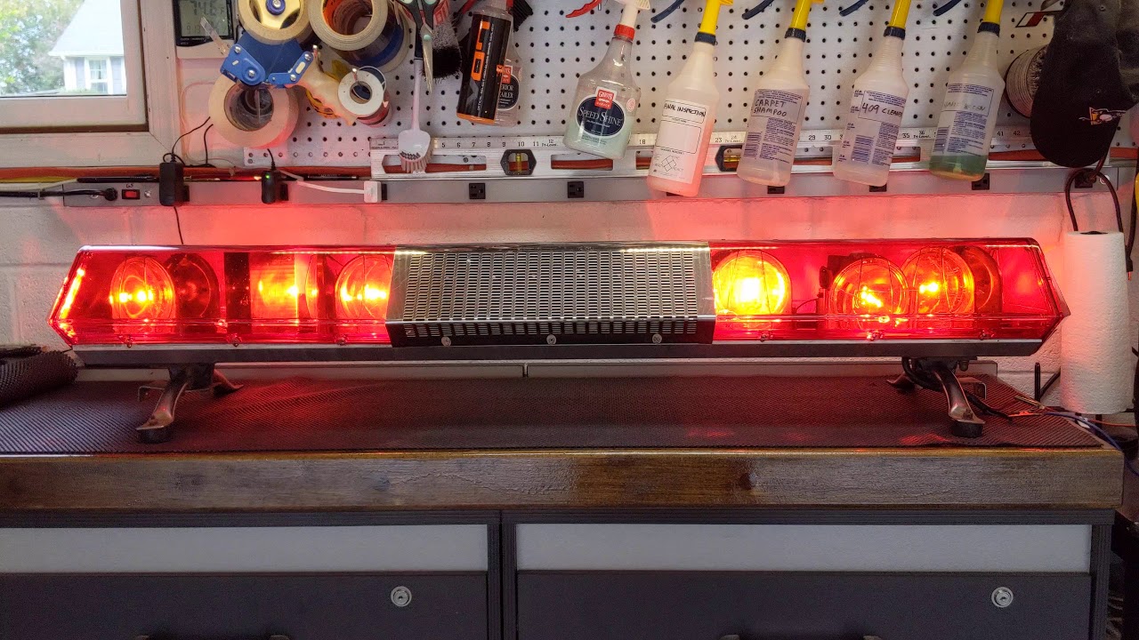 code-3-pse-xl-red-sealed-beam-light-bar-youtube