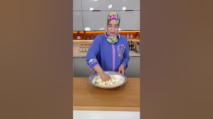 بعجينة واحدة 4 أشكال من حلويات العيد.