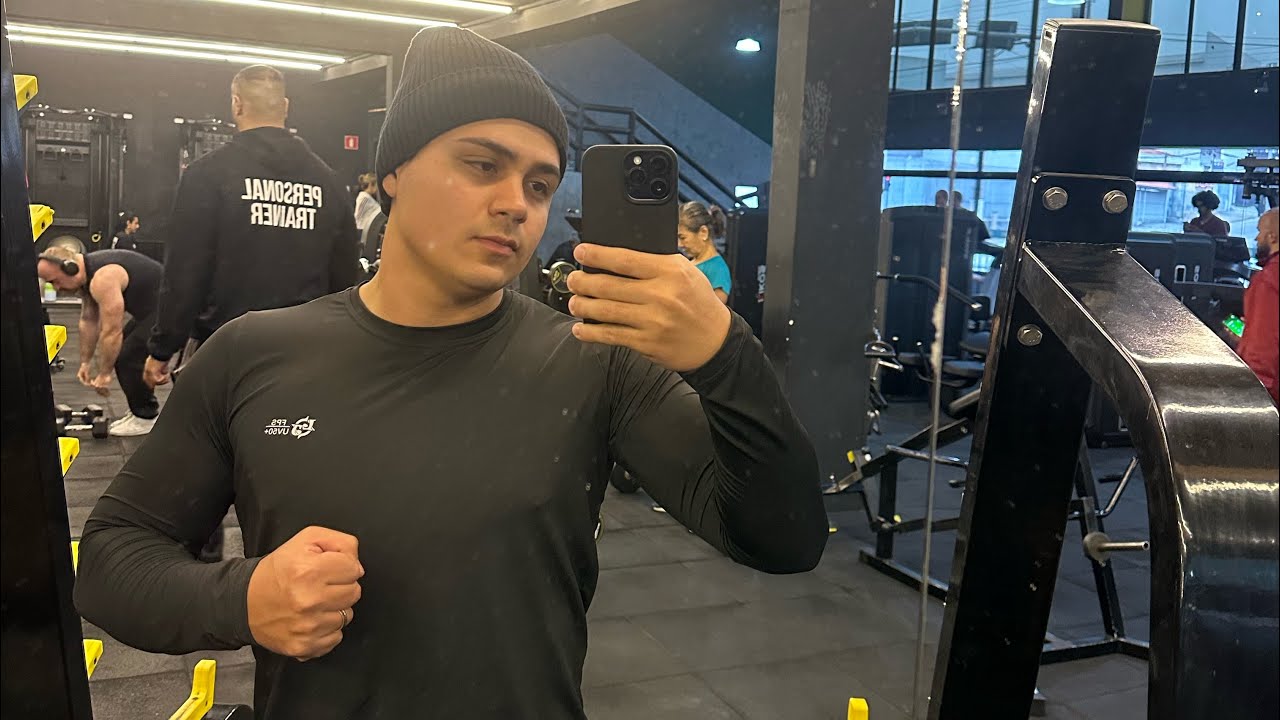 ESTOU DE VOLTA ! MAIS FORTE, MAIS SÁBIO E COM UM NOVO PROJETO AQUI NO CANAL. 