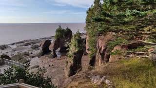 Hopewell Rocks - Staircase Cove - Bay of Fundy -  Hopewell Cape - New Brunswick 2