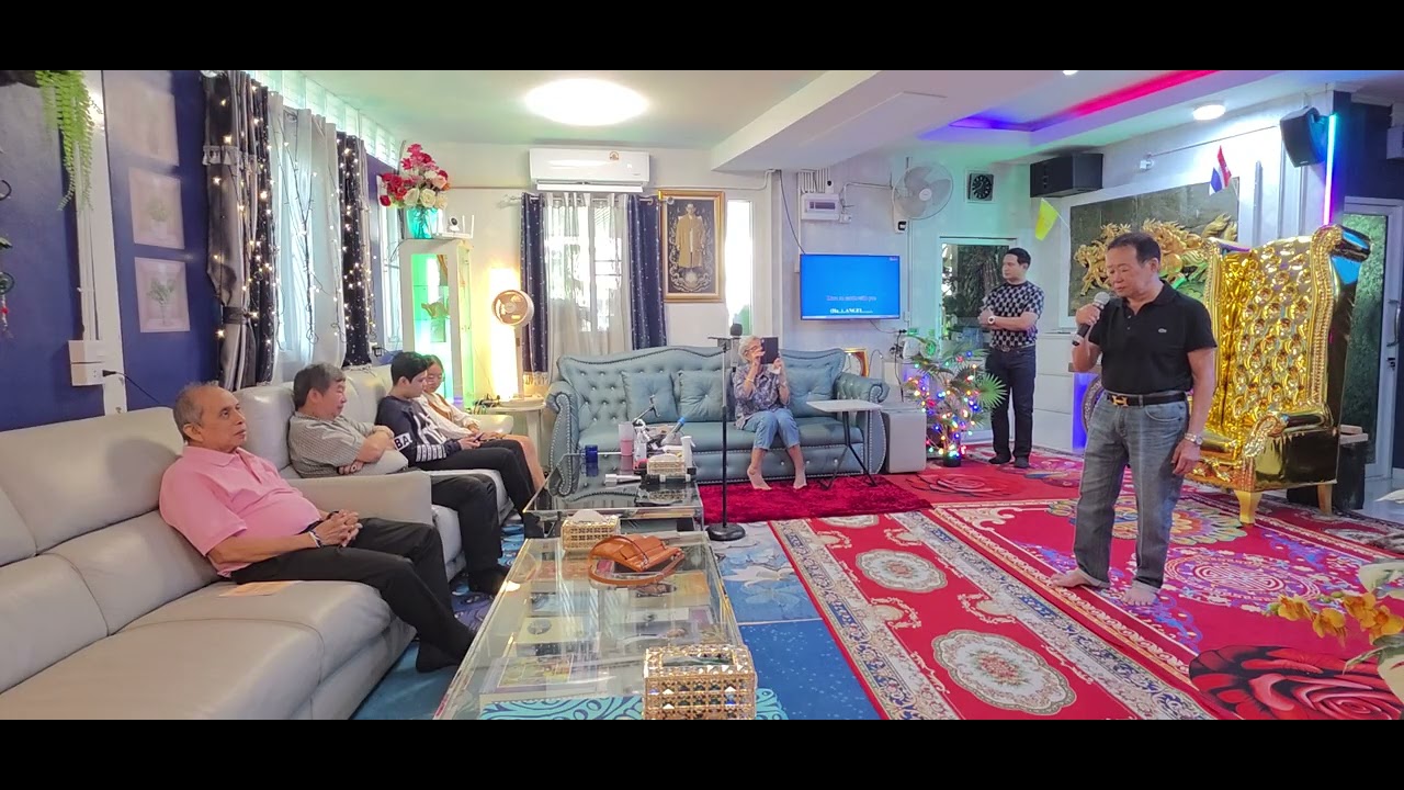 Angle Cover by มรว.จิราคม กิติยากร