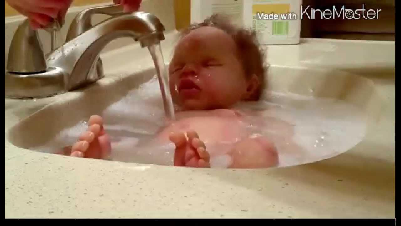Showing Silicone Baby's "Drink and Wet" System PLUS Bath and Night