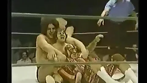 Andre The Giant 3 On 1 Handicap Match 1974
