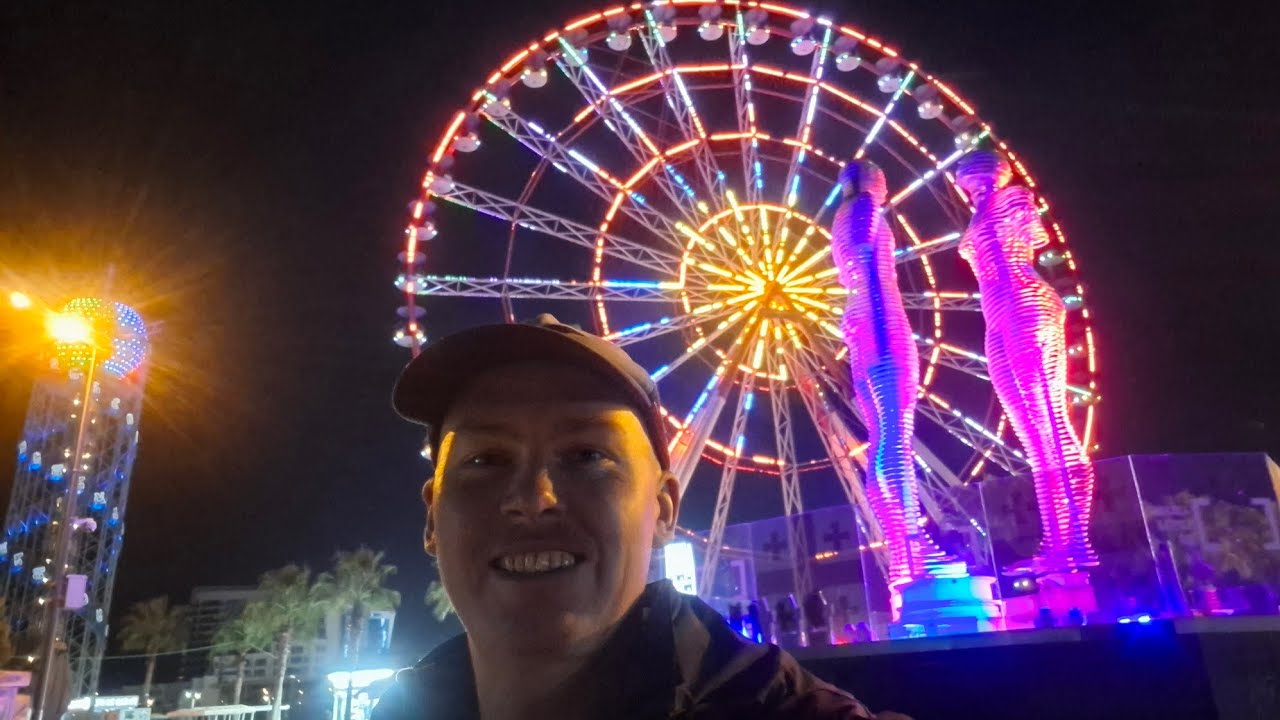 Индейка на Рождество, а также мое туристическое снаряжение.