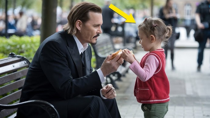 Little Girl Hands Johnny Depp a Sandwich, and 7 Days Later, the  Unbelievable Happens! - YouTube
