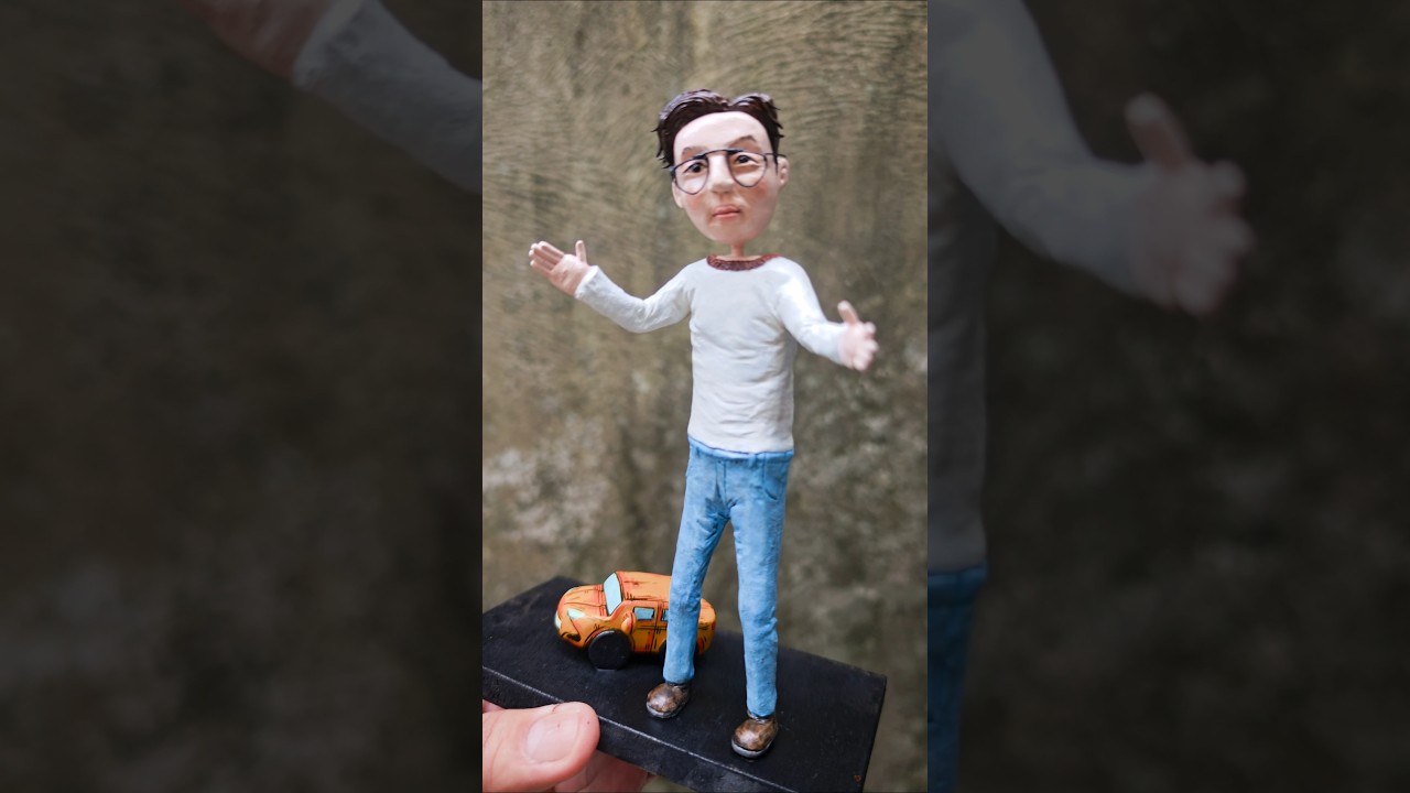 Sculpted miniature figurines out of polymer clay 