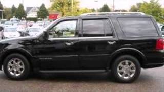 2005 Lincoln Navigator V8 4WD WITH LEATHER AND DVD SUV in South Burlington, VT 05403