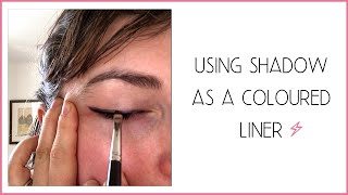 How to Use Eye Shadow as a Coloured Liner