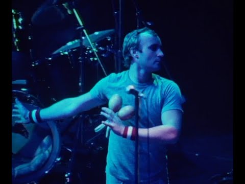 GENESIS - Me and Sarah Jane (live in New York, 29/11/1981)