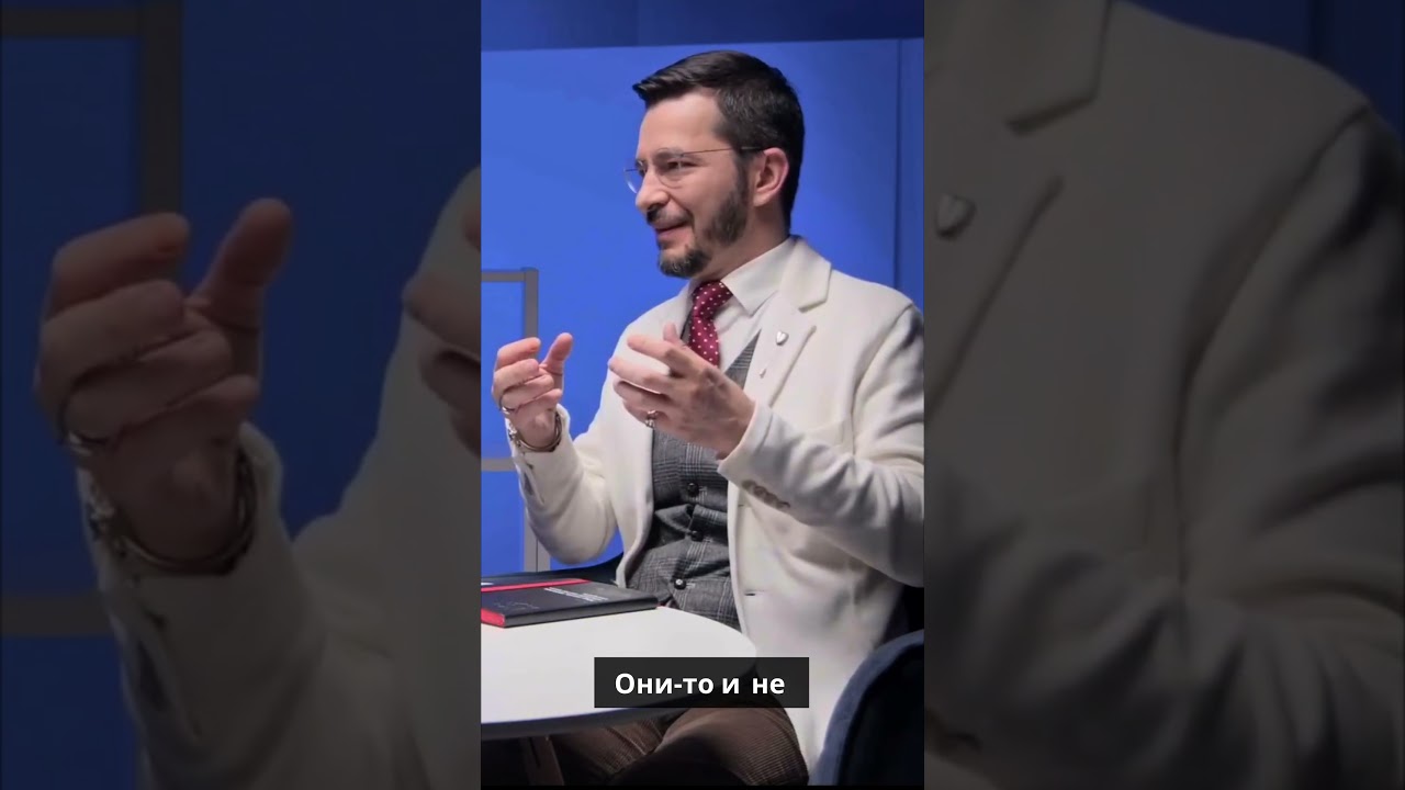 Человечество мотает по центрифуге