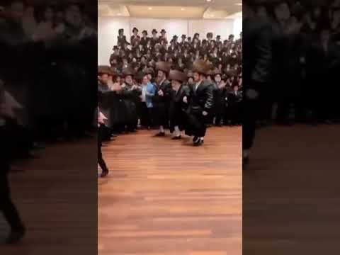 WEDDING IN THE VIZNITZ SECT Shorts Youtubeshorts Chasidish