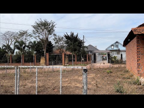 Video Bán đất gần ngay sân Golf kcn Sonadezi châu Đức Vũng... - youtube