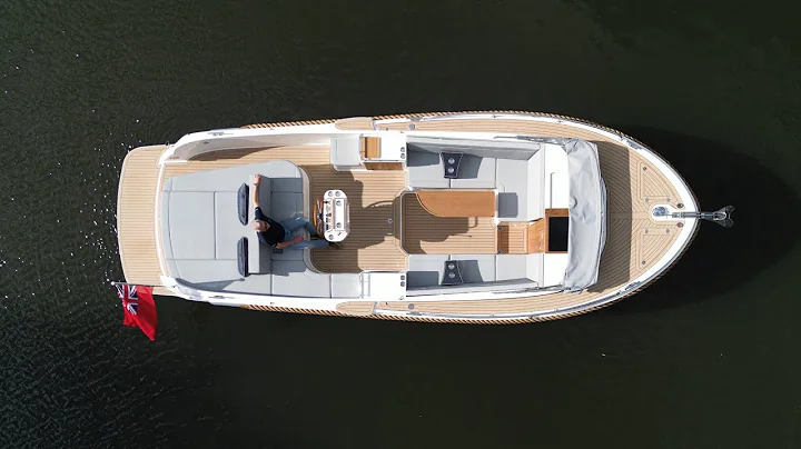 2025 Interboat Intender 950 Cabrio | New Interboat Motor Boat for Sale UK | Walkthrough Tour