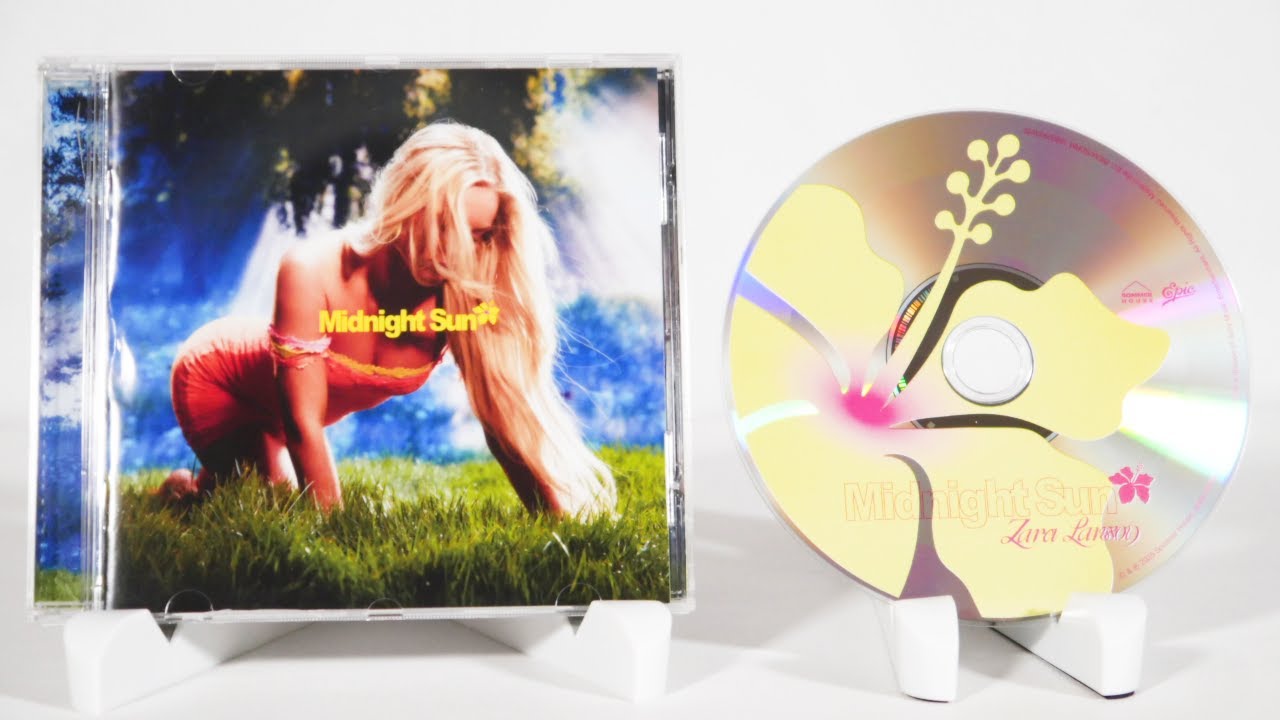 洋楽 ZARA  Music CD Collection Zara Larsson - VENUS - Amazon.com Music