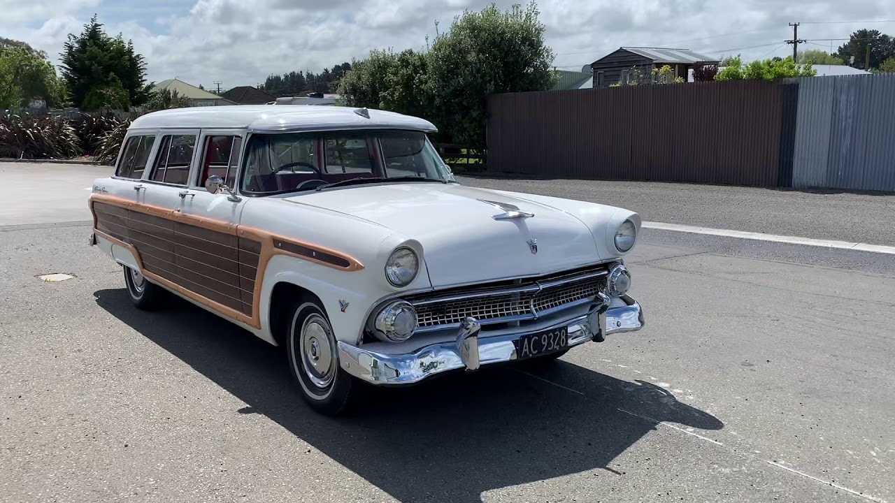 ‘55 Ford Country Squire