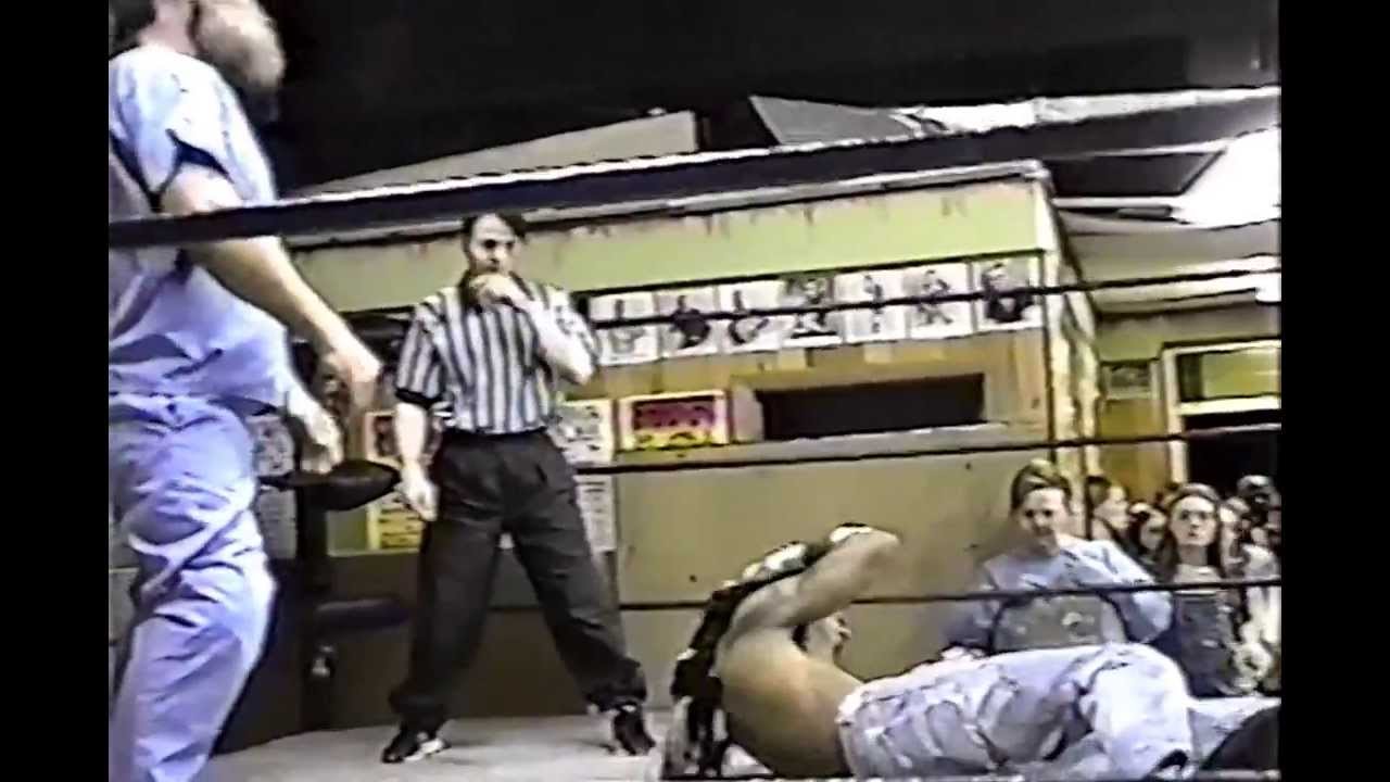 HoPWF 4/25/2000: Morgus the Maniac vs. Screwface