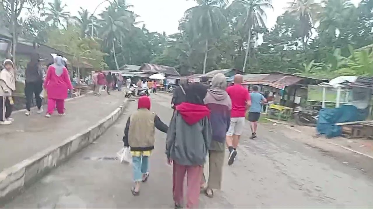 (UPDATE) Suasana CFD terakhir jelang Ramadhan di Batang Agam kota Payakumbuh hari Minggu (15/2). 