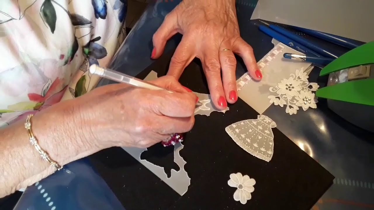 Cartes en Pergamano (dentelles en papiers)