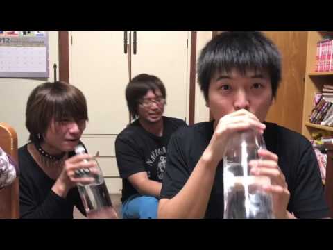 「閲覧注意」三ツ矢サイダーを3人で早飲み対決してみた！