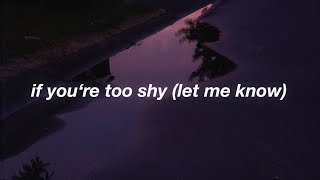 The 1975 - If You're Too Shy (Let Me Know) Lyrics