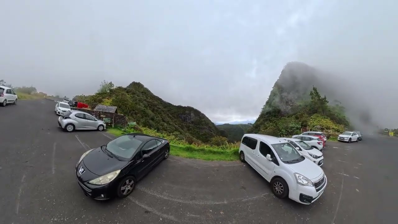 Route vers cirque @ Mahafaty