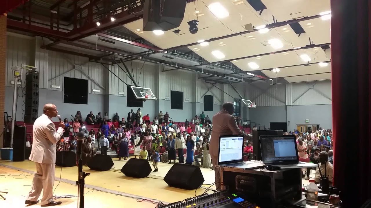 Rev. Charles Davis & The Clouds **Few More Days**