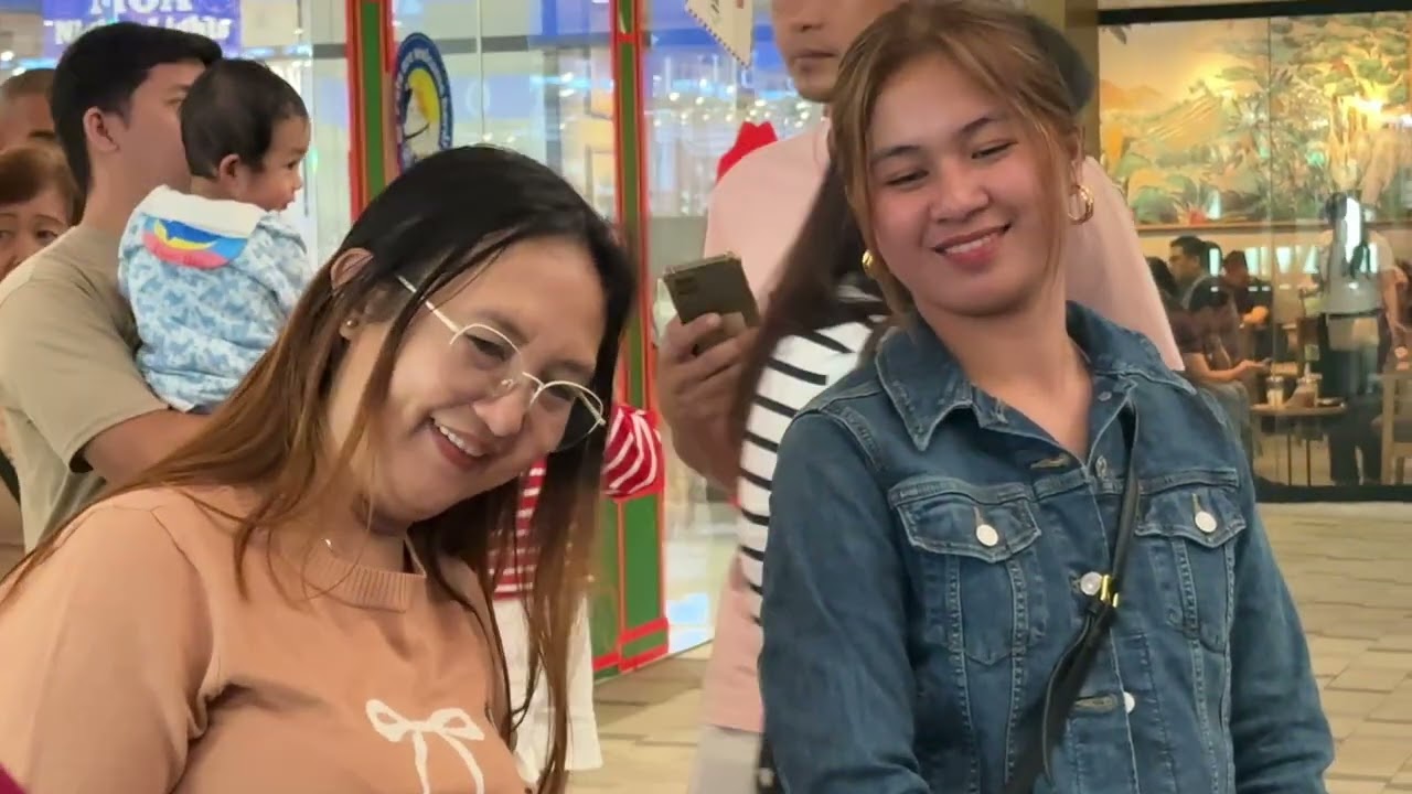 VEANCY IN MALL OF ASIA