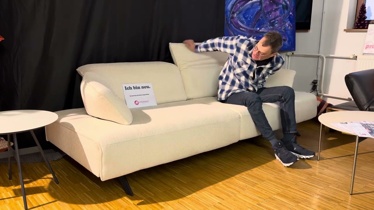 Ohje, weiß? Himolla 1052 Signa als Megasofa in Stoff W2 bezogen