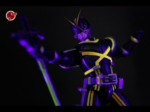 Toy Review: S.H. Figuarts Kamen Rider Kaixa 913 Glowing