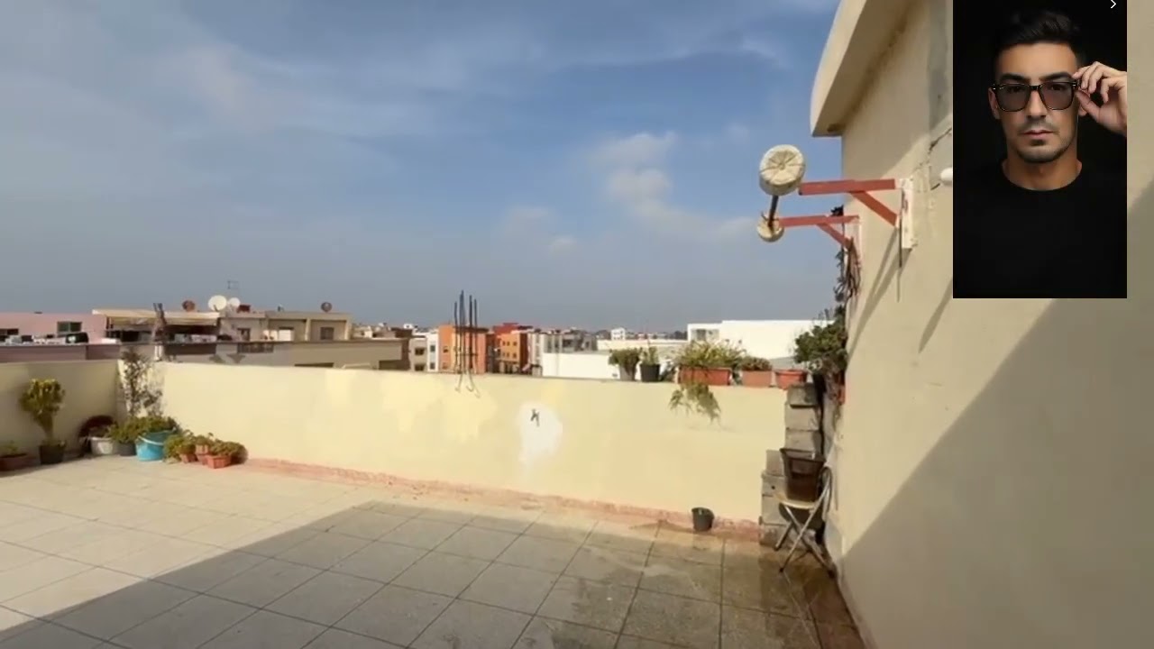 #الصخيرات حي عين الحياة 2  حي ممتاز 120متر تيتر مفرق فيها لاكاب على شارع مباشرة