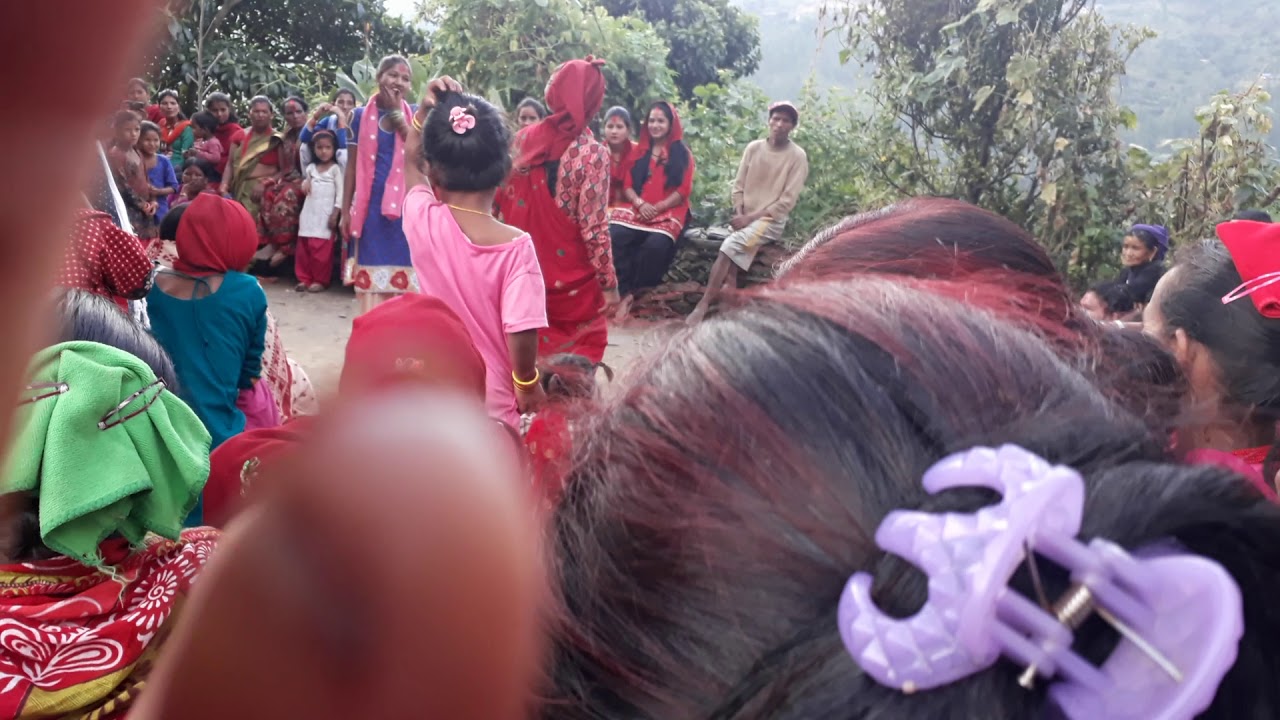 salyanI cheliko dance teej