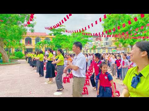 Trường Tiểu học Lê Lợi an toàn giao thông