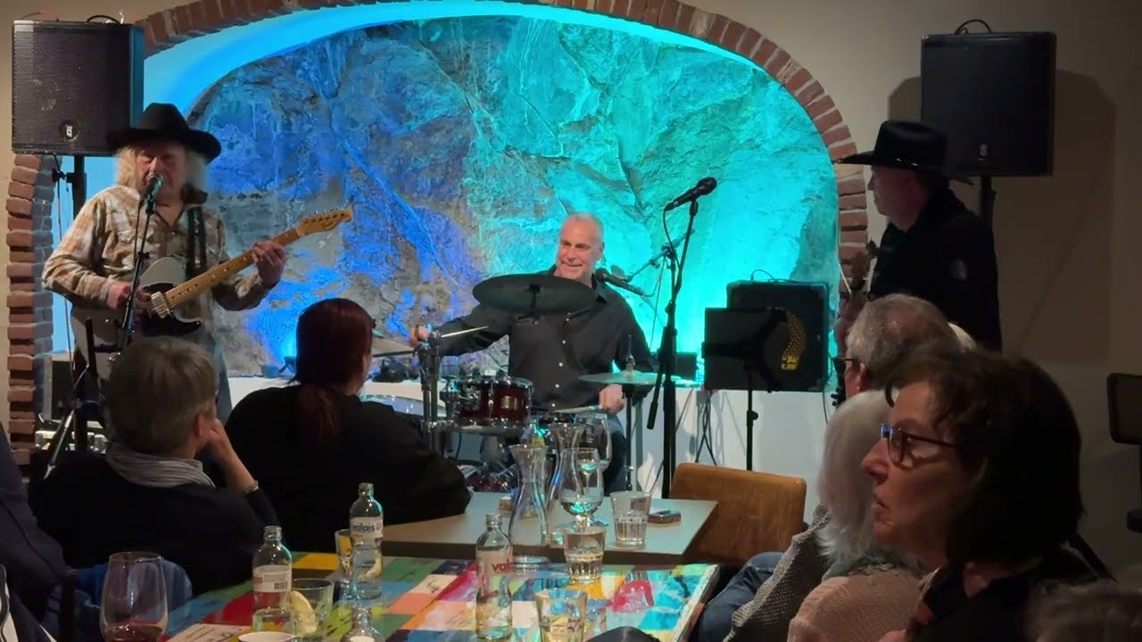 Teddybear - John, Matt & Clemens Trio