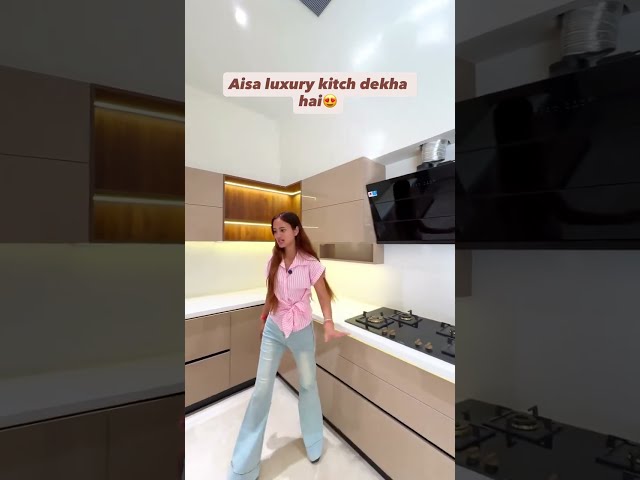 Aisa luxury kitchen dekha hai😍 | #interiordesign #luxurylifestyle #kitchen #kitchensofinstagram