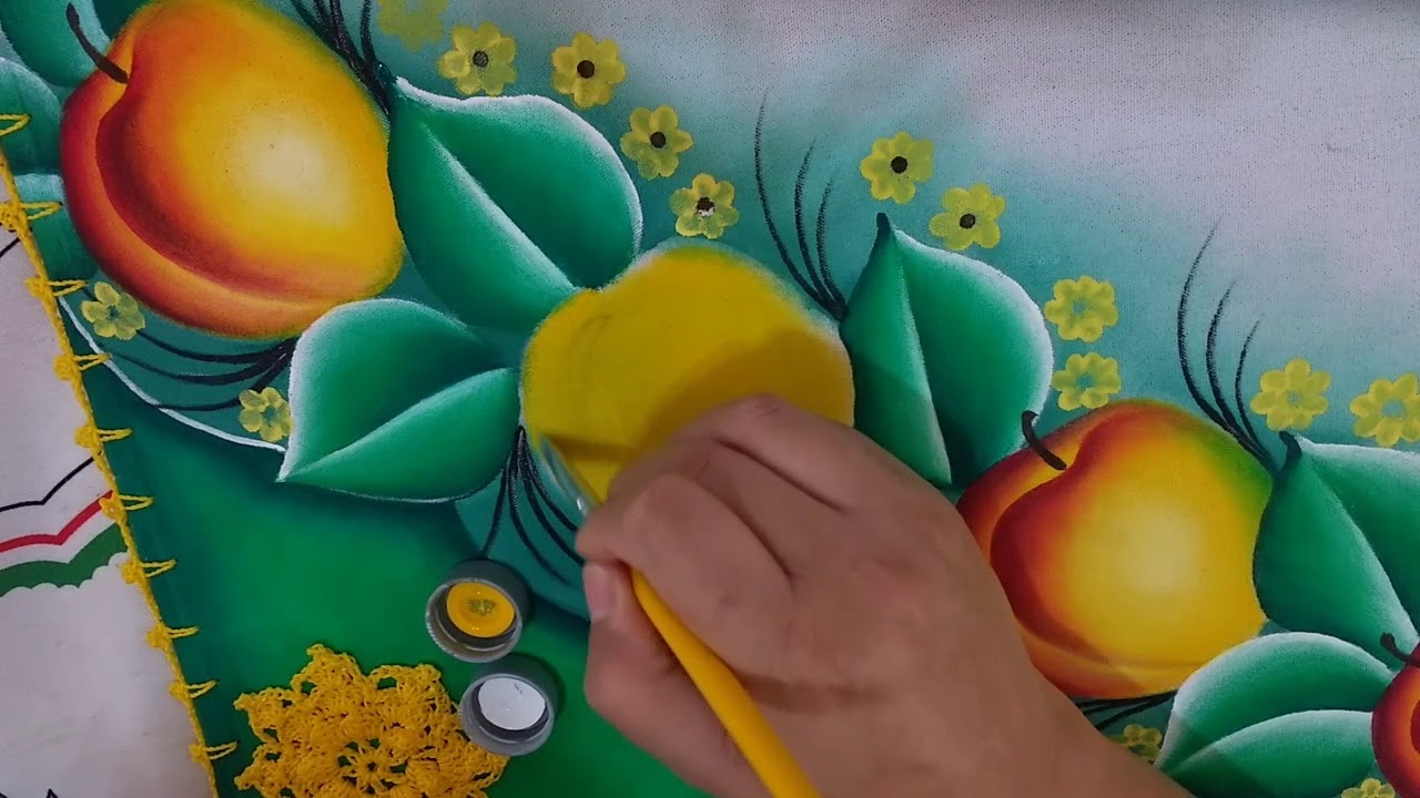 Como pintar pêssego com Lia Ribeiro