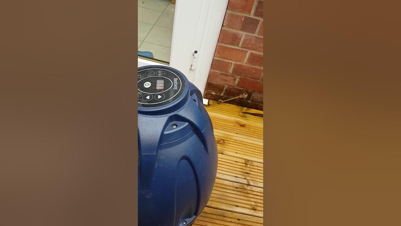 Lazy Spa pump clean and De scale - YouTube