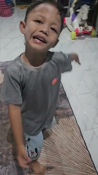 dede akmal belajar bicara depan camera